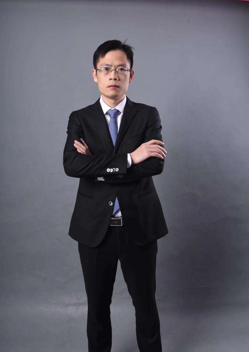冯雅筑公关与传播总监